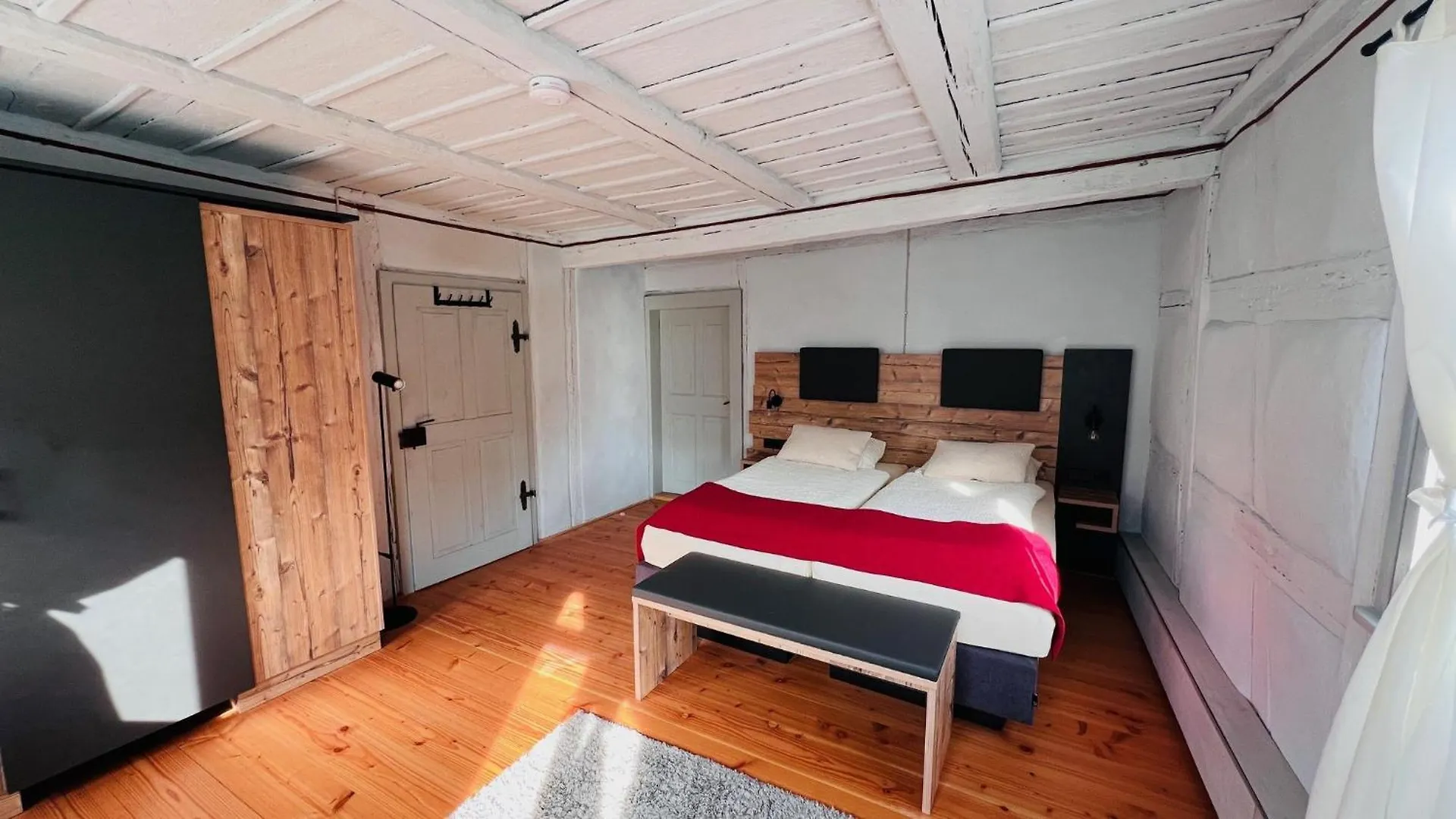 Apartament Fachwerkhaus Hufschmiede - Blauer Salon Zirndorf