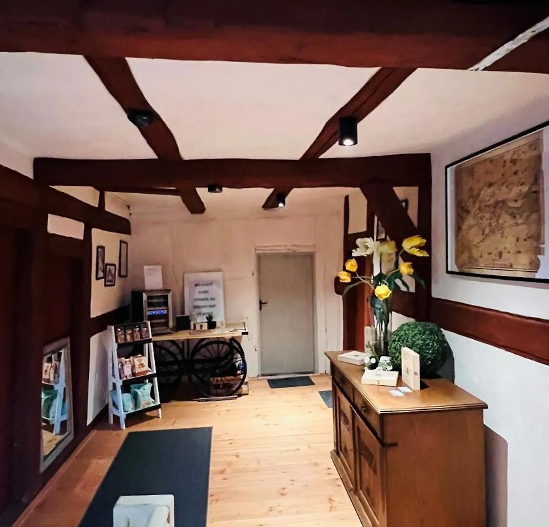 Apartament Fachwerkhaus Hufschmiede - Blauer Salon Zirndorf